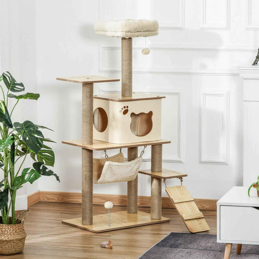 Arbre a gratter pour chat entree