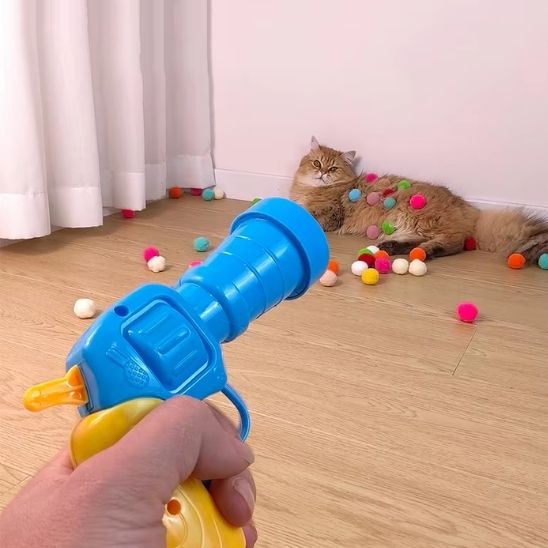 Jouet interactif pour chat rayé