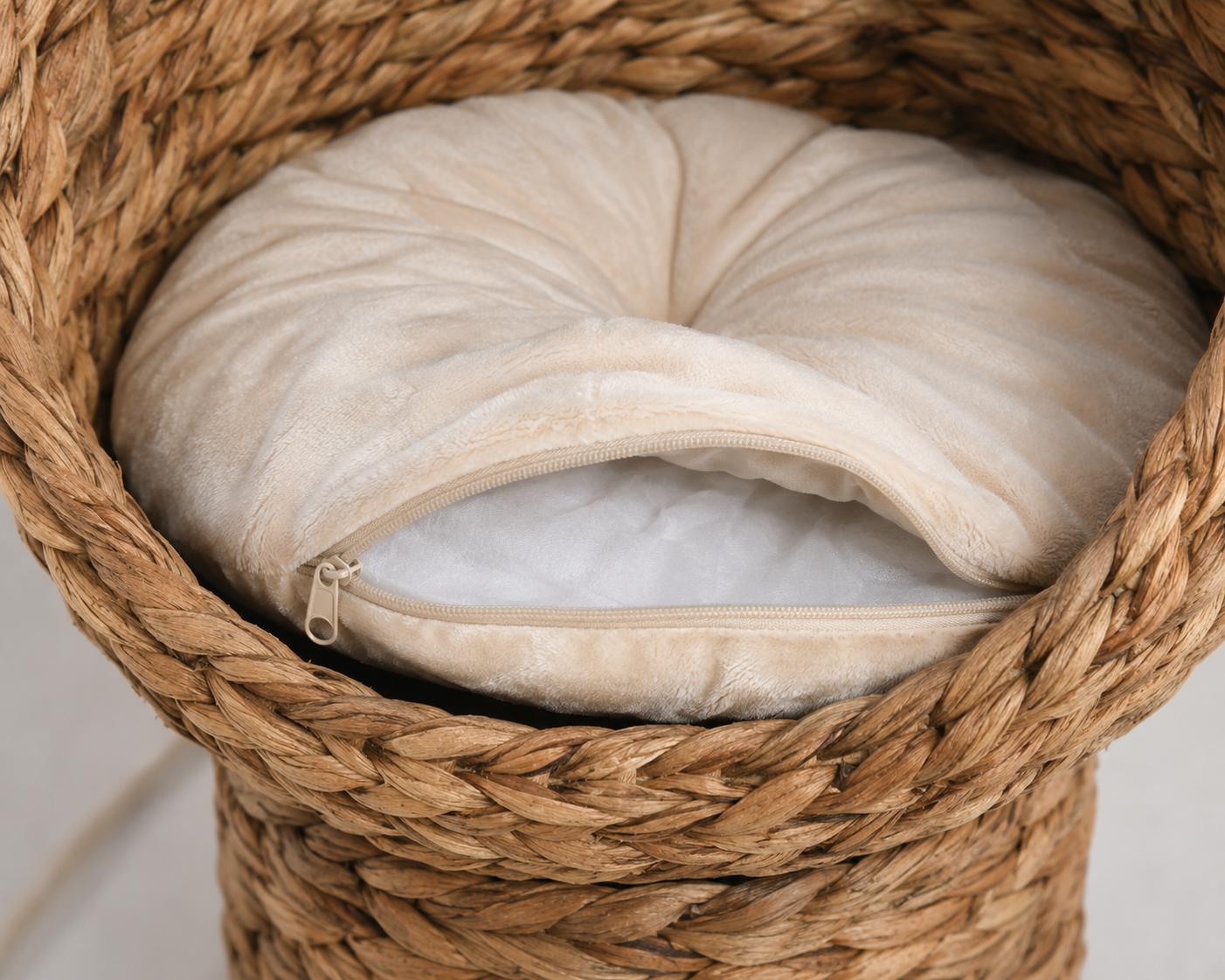 Elevated Water Hyacinth Cat Basket with Washable Cushion